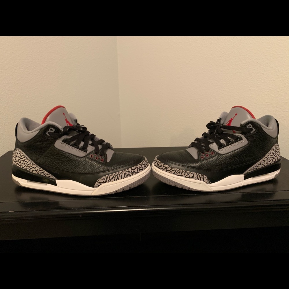 Air Jordan 3’s Black Cement